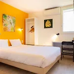 ホテル Logis Hotel- Restaurant Le Rialto