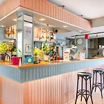 Logis Hotel- Restaurant Le Rialto