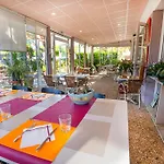 Logis Hotel- Restaurant Le Rialto 2*
