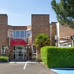 Logis Hotel- Restaurant Le Rialto 2*