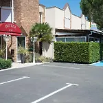 Hotel Logis Hotel- Restaurant Le Rialto