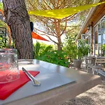 Logis Hotel- Restaurant Le Rialto 2*