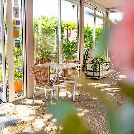 Logis Hotel- Restaurant Le Rialto