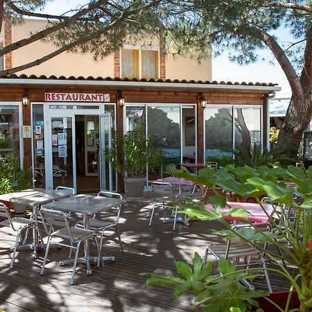 Logis Hotel- Restaurant Le Rialto Hotel