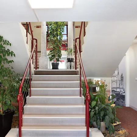 酒店 Logis Hotel- Restaurant Le Rialto