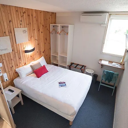 Logis Hotel- Restaurant Le Rialto 酒店