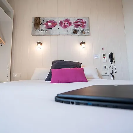 Logis Hotel- Restaurant Le Rialto 勒斯奎斯特勒