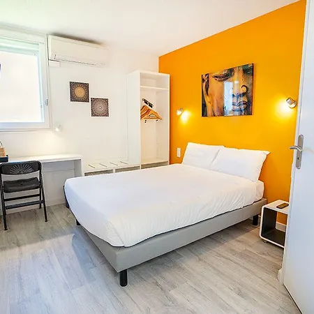 Logis Hotel- Restaurant Le Rialto 酒店