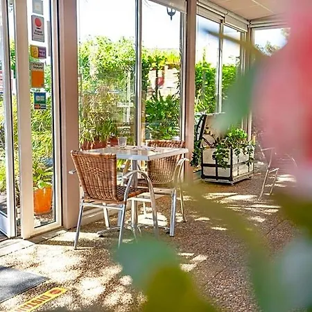Logis Hotel- Restaurant Le Rialto