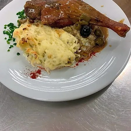 Logis Hotel- Restaurant Le Rialto 2* 勒斯奎斯特勒