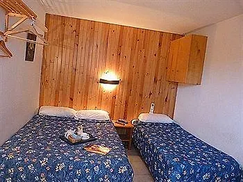فندق Logis Hotel- Restaurant Le Rialto 2*