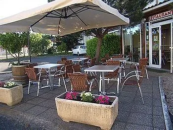 فندق Logis Hotel- Restaurant Le Rialto