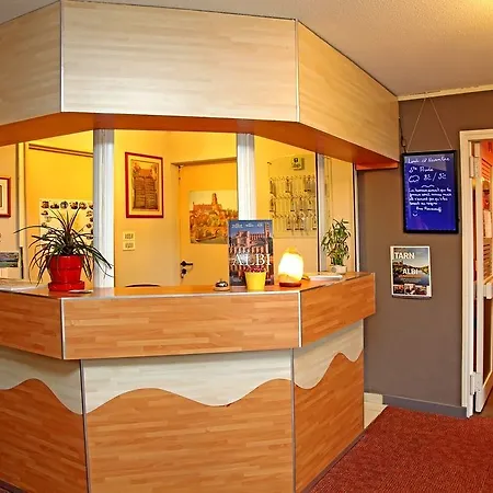 فندق Logis Hotel- Restaurant Le Rialto Le Sequestre