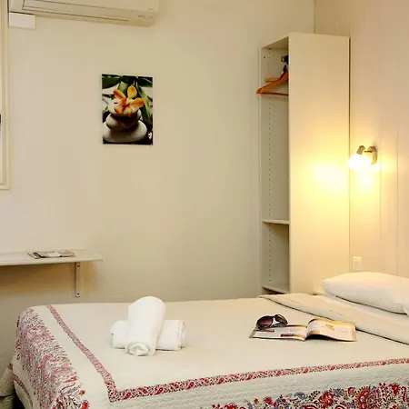 Logis Hotel- Restaurant Le Rialto Hotel 2*