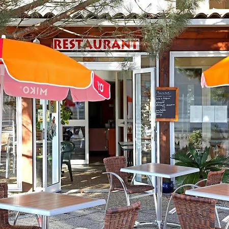 Hotel Logis Hotel- Restaurant Le Rialto