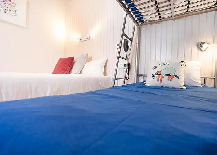 Logis Hotel- Restaurant Le Rialto מלון 2*